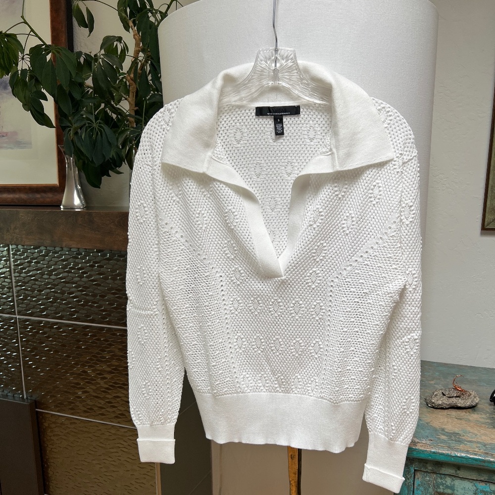 White House Black Market Knit Pullover Sweater